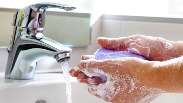 handwashing-غسل الأيدى يخفض معدلات الإصابة بالتهابات الجهاز التنفسى والوفيات بنسبة 25%