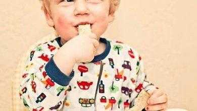 تناول الرضع البيض يمكن ان يقي من حساسية الطعام