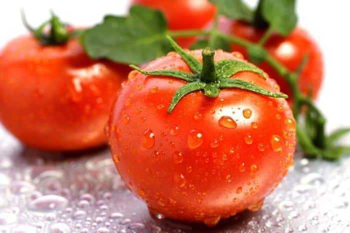 الطعام الغني بالطماطم يقلل فرص حدوث سرطان الجلد إلى النصف