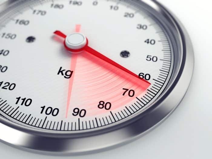 هل النوم لفترات غير كافية يزيد الوزن؟ هل النوم لفترات غير كافية يزيد الوزن؟