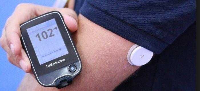 الغذاء والدواء FDA توافق على أول جهاز لمعايرة السكري المستمرة دون الحاجة إلى أخذ عينات من الدم الغذاء والدواء FDA توافق على أول جهاز لمعايرة السكري المستمرة دون الحاجة إلى أخذ عينات من الدم