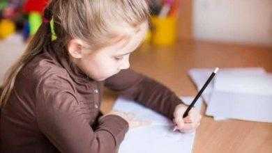 دراسة تتمكن من تحديد اليد المفضلة للطفل وهو في رحم أمه