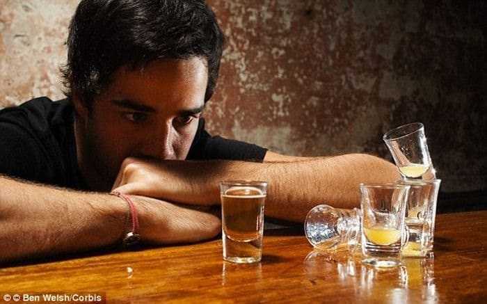 دراسة جديدة تكشف ارتباط تعاطي الكحوليات بالإصابة بالأورام السرطانية دراسة جديدة تكشف ارتباط تعاطي الكحوليات بالإصابة بالأورام السرطانية