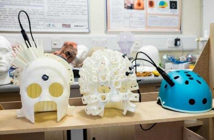 تطوير خوذة التصوير المغناطيسي للدماغ في الوقت الحقيقي