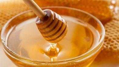 العسل كخط العلاج الأول للسعال ... وفقًا لأحدث القواعد الإرشادية