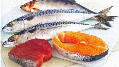 دراسة: الأسماك الدهنية أثناء الحمل تمنحك أطفالًا أكثر قوة