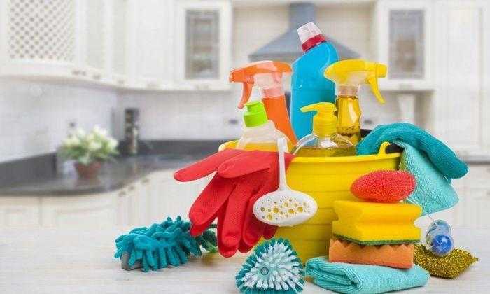 منتجات التنظيف المنزلية