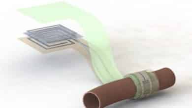 تطوير مستشعر لاسلكي للتدفق الدموي قابل للتحلل الحيوي