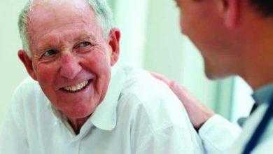 التمارين الرياضية تُحسن المزاج لدى كبار السن الذين يتلقون العلاج الكيميائي