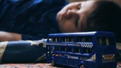 اعراض مرض التوحد | كيف أعرف أن ابني مصاب بالتوحد